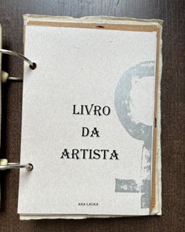 Livro da artista, 2019. Linoleogravura e impressão.